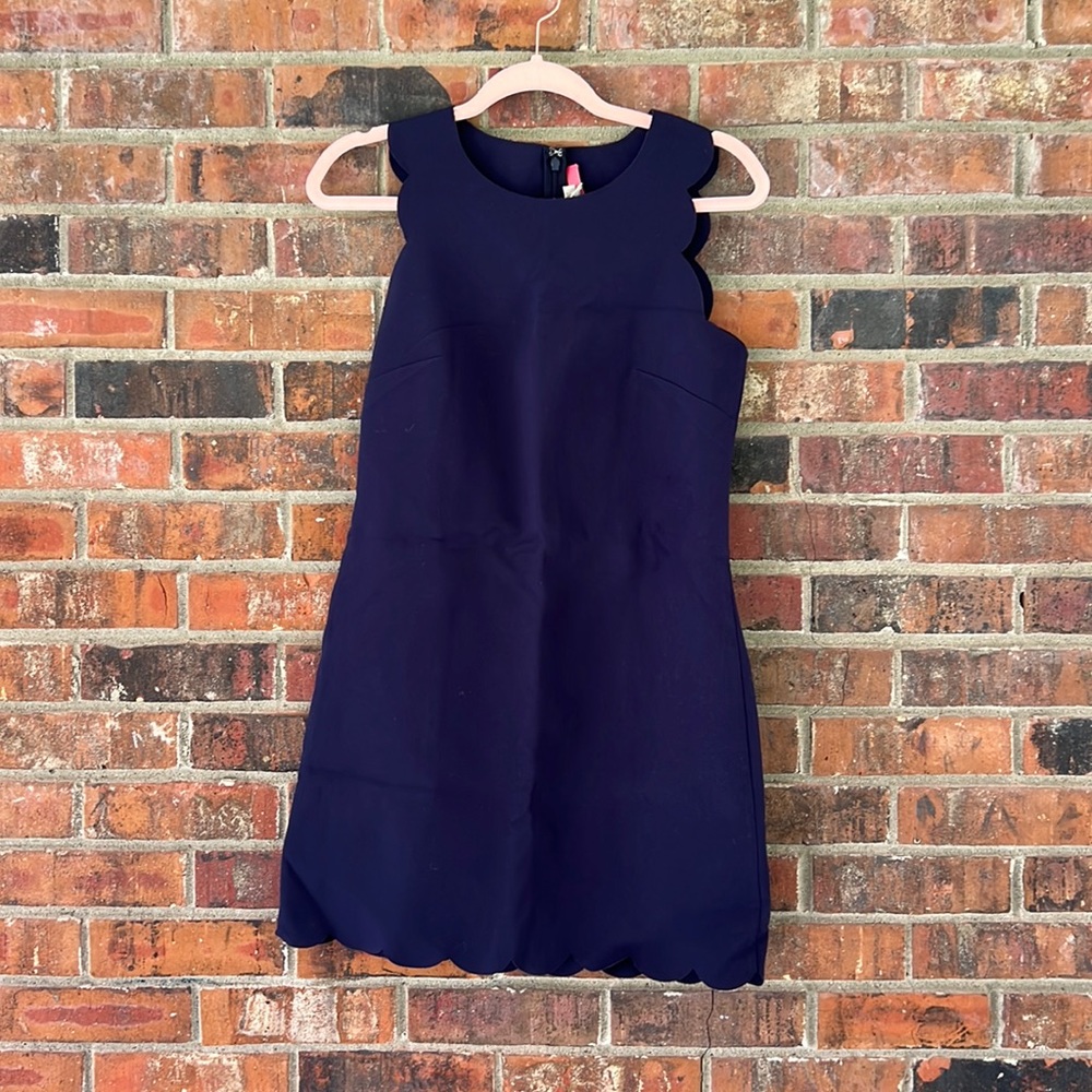 J. Crew scalloped dress in navy. Size 0.